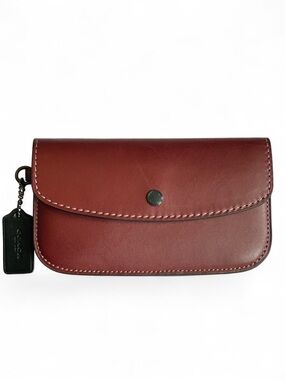 COACH 1941 Glovetanned Leather Wallet in Oxblood